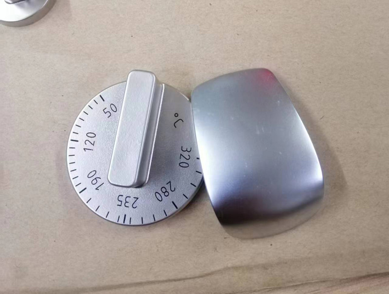 亚信塑胶真空电镀加工厂，帮您实现产品外观的突破
